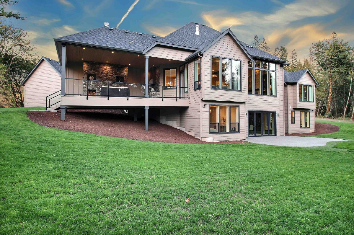 Vinyl windows in a new construction home