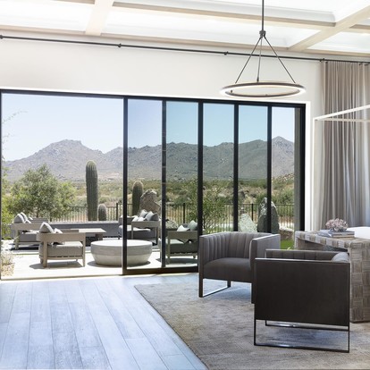 ジャイアント　ミクラス AX450 Moving Glass Walls | MILGARD