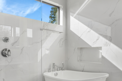shower windows, MILGARD shower windows, MILGARD