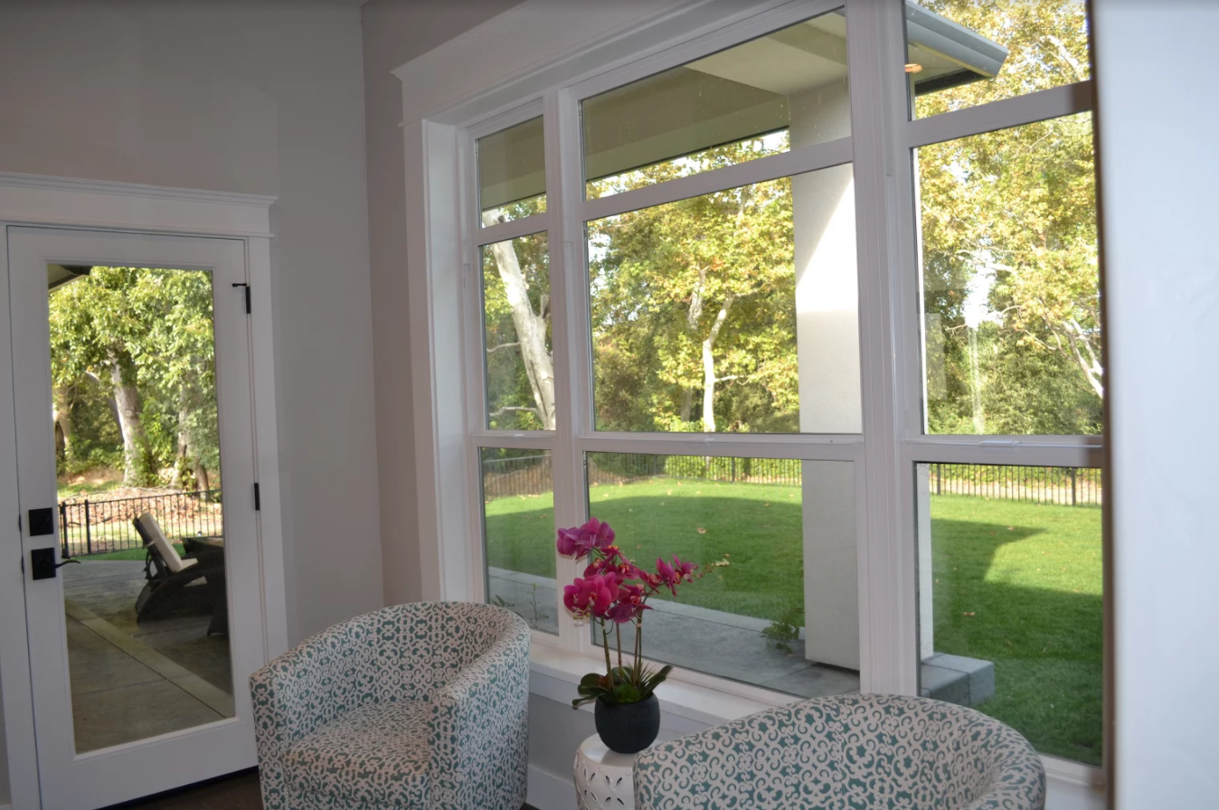 Vinyl windows for new home construction projects