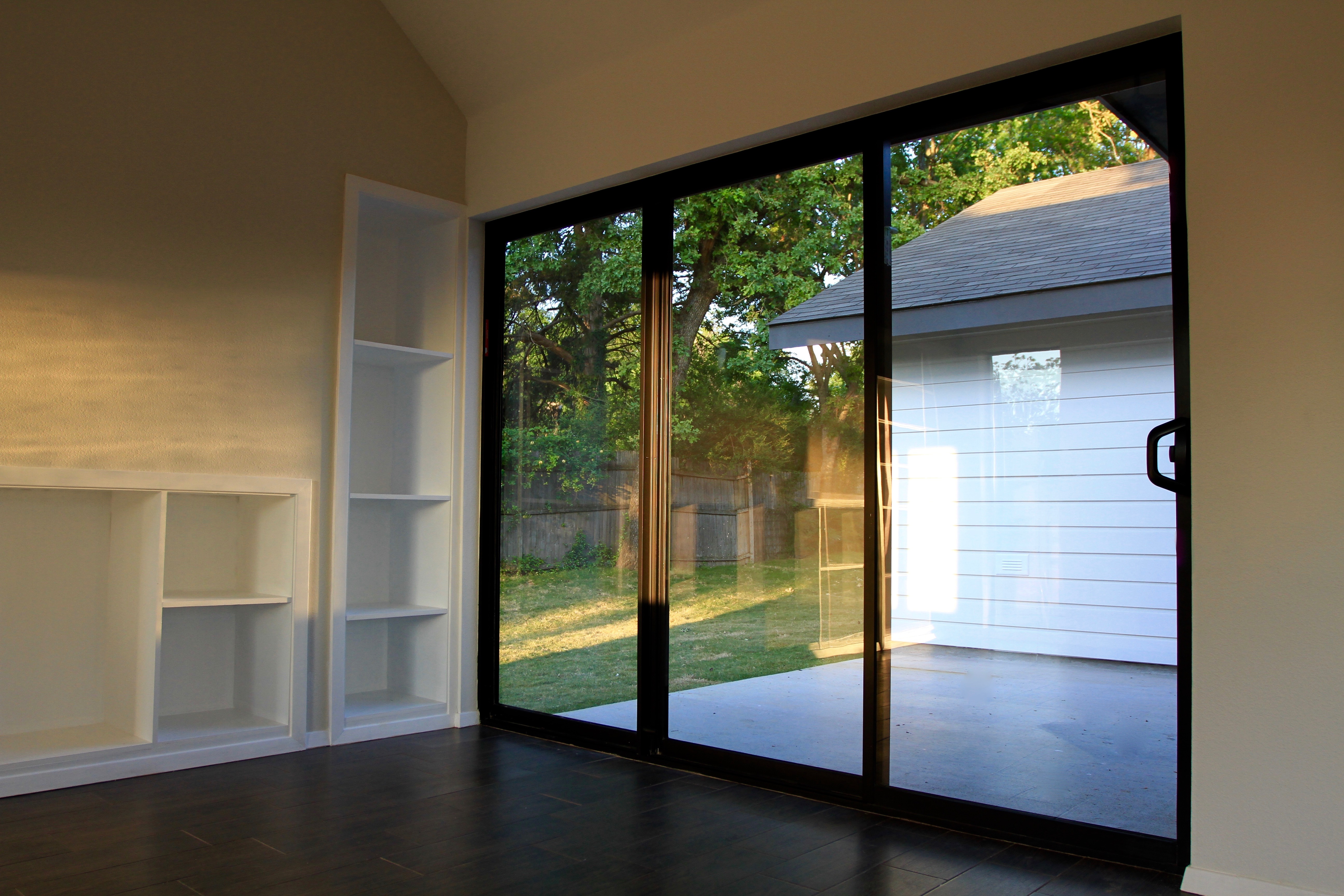 Aluminum sliding patio door