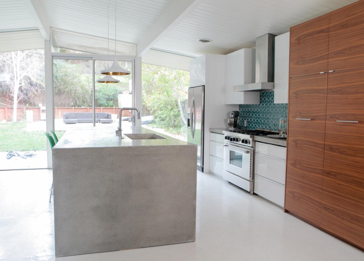 Destination Eichler | Milgard Aluminum Sliding Door